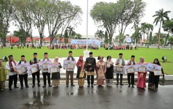 Gubernur Mahyeldi Desak Percepatan Perda Ketahanan Keluarga Wujudkan Generasi Emas 2045