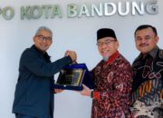 tingkatkan-pad,-pemko-padang-pelajari-sistem-parkir-digital-bandung