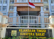 kejati-tahan-lagi-dua-tersangka-dugaan-korupsi-di-uin-imam-bonjol