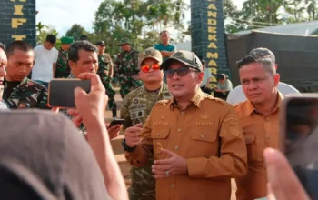 Bupati Eka Putra Tinjau Lokasi Pembangunan Markas Yonif di Perbatasan Tanah Datar