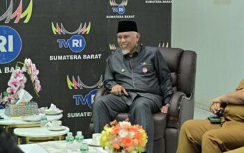 Dua Pelajar Sumbar Siap Melangkah ke Istana Kibarkan Bendera Pusaka