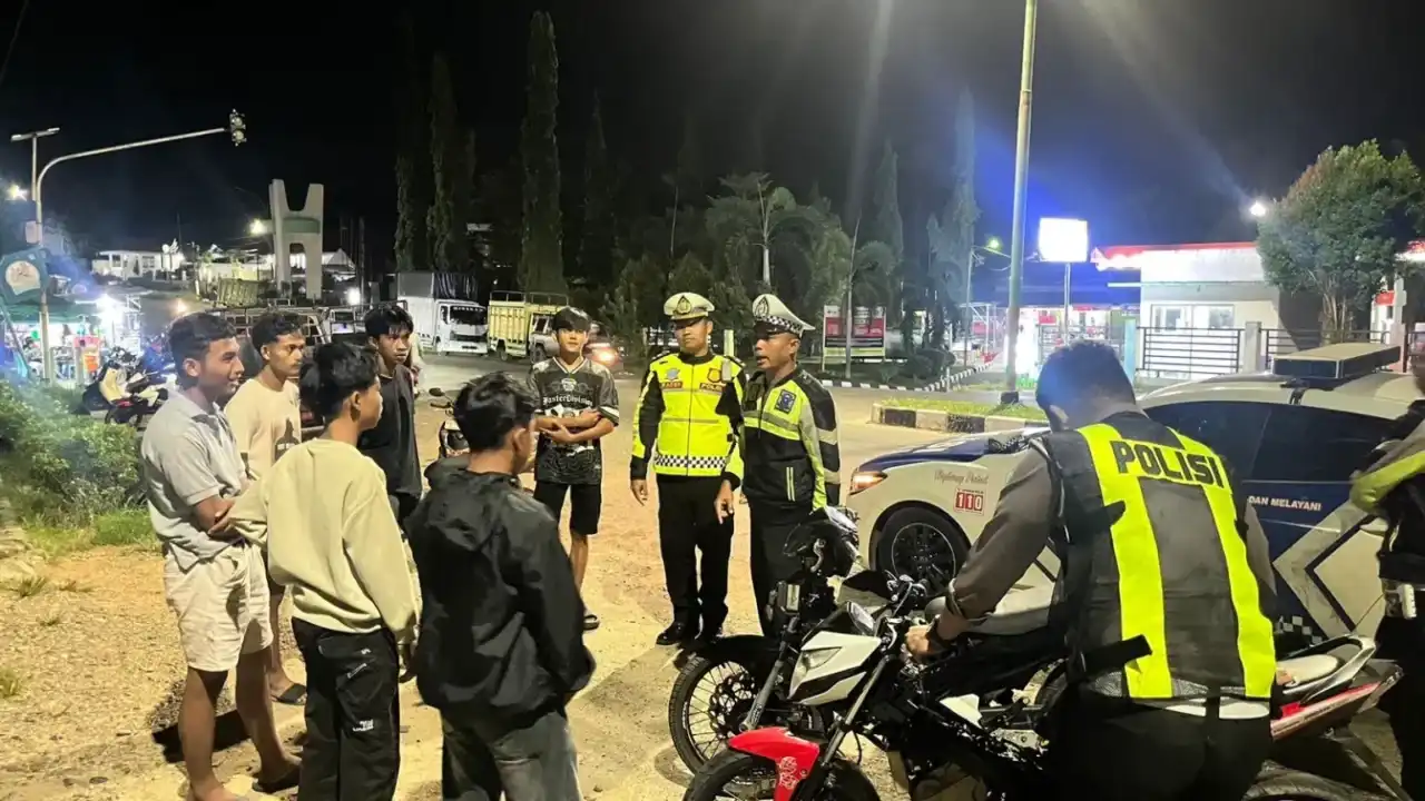 polres-sijunjung-tertibkan-knalpot-brong-dan-aksi-balap-liar
