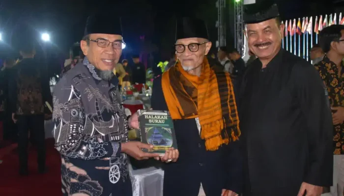 Bukittinggi Rayakan Satu Abad Jam Gadang Bersama Delegasi 38 Negara