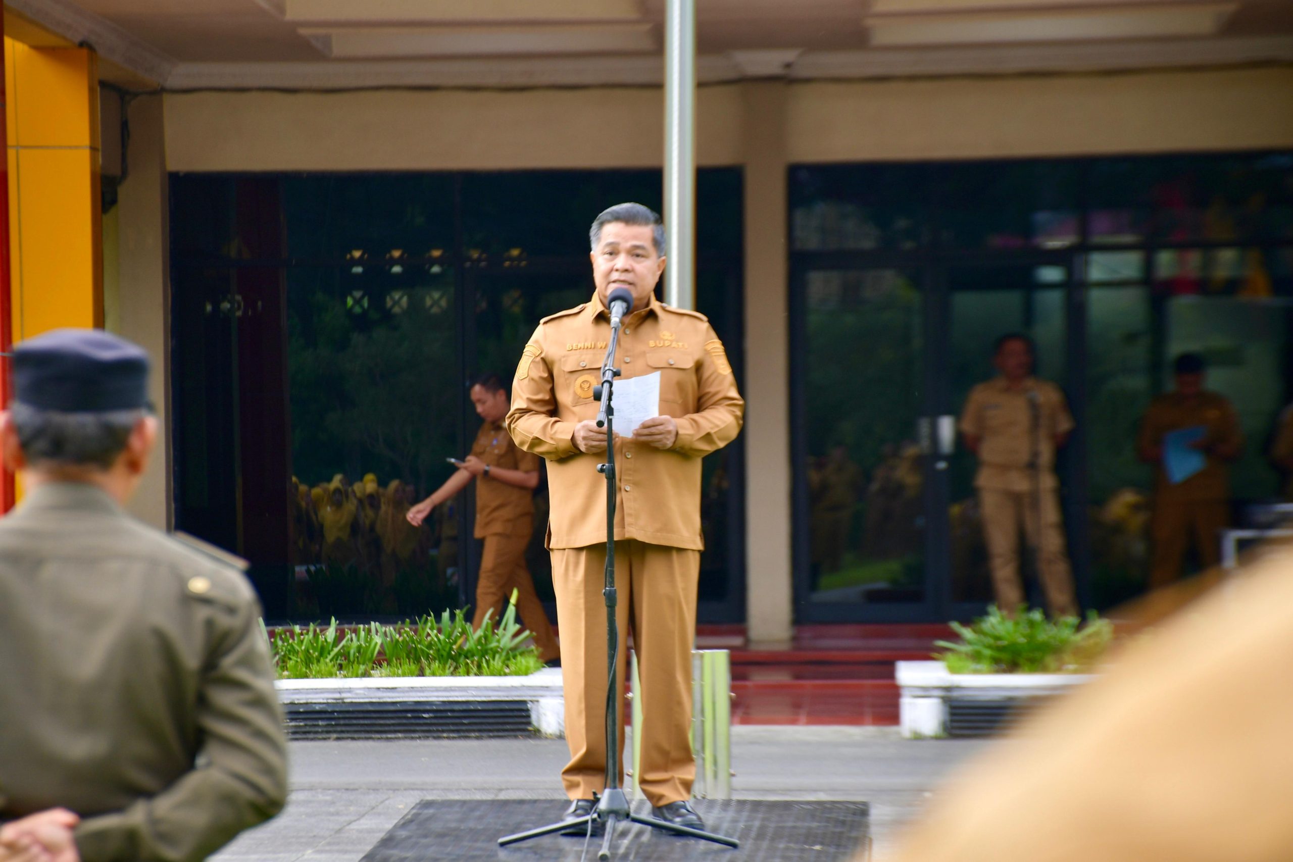 bupati-agam-pimpin-apel-gabungan,-dukung-sosialisasi-kepatuhan-pajak-kendaraan-bermotor