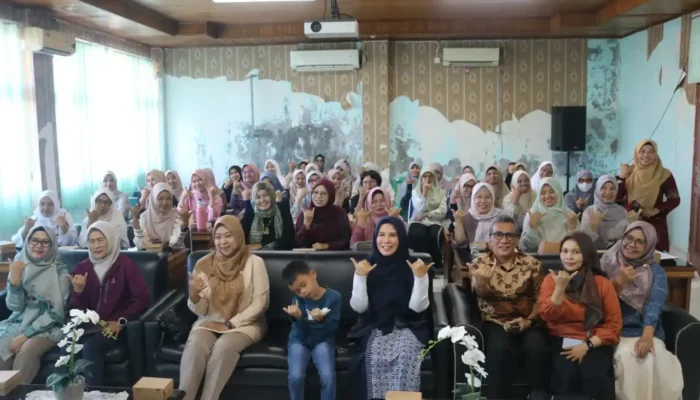 RSUD dr. Rasidin Perkuat Kompetensi Tenaga Medis Tangani Lansia di Padang