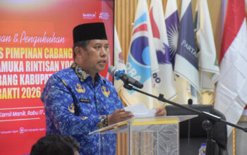 Sekda Agam Lantik Pengurus Saka Yogaswara untuk Tingkatkan Literasi Politik Pemilih