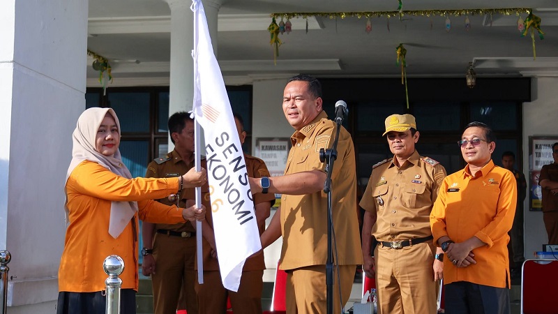 walikota-pariaman-lepas-81-petugas-sensus-ekonomi-2026
