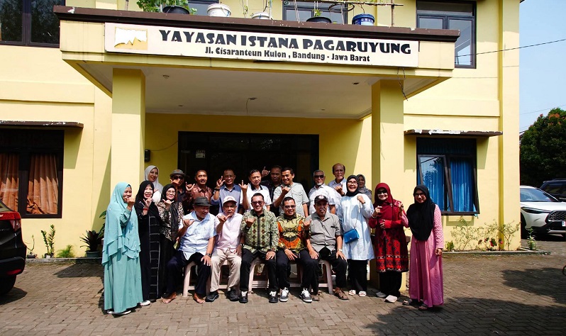 pemkab-tanah-datar-dukung-pengembangan-fasilitas-asrama-mahasiswa-yayasan-pagaruyung-di-bandung