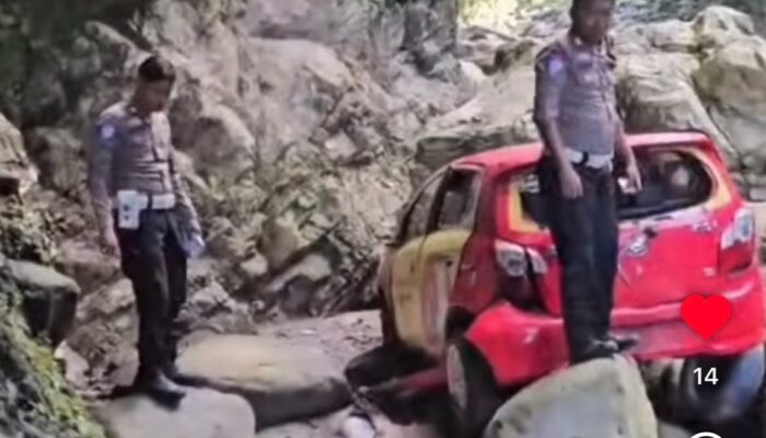 Mobil Terjun ke Jurang di Padang Pariaman, Balita Empat Bulan Tewas