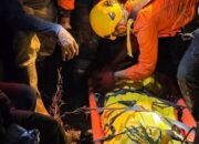 tim-sar-gabungan-berhasil-evakuasi-korban-kecelakaan-dari-jurang-di-sitinjau-lauik