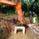 pulihkan-akses-warga,-pemkab-dharmasraya-perbaiki-gorong-gorong-jalan-nagari-simalidu