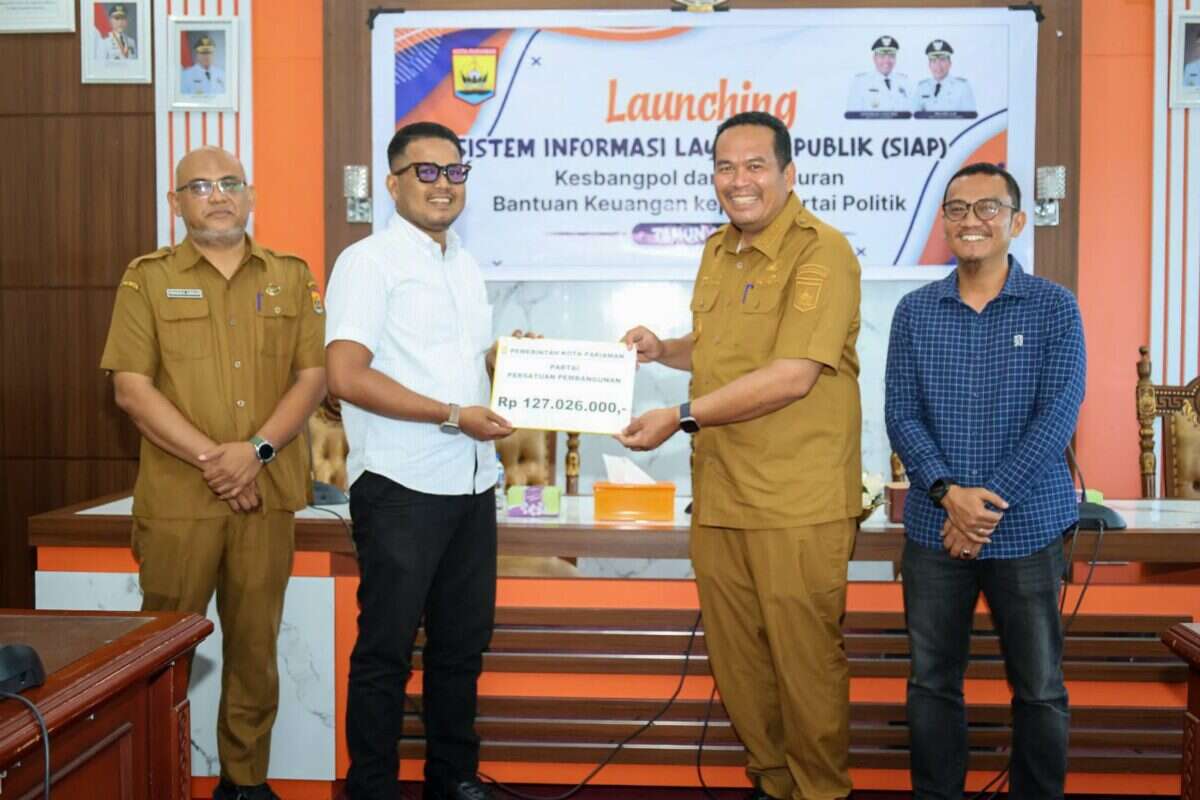 pemko-pariaman-salurkan-bantuan-keuangan-rp925-juta-untuk-8-partai-politik