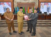 diserahka-ke-dprd-sumbar,-kua-ppas-2027-sumbar-fokus-transformasi-ekonomi
