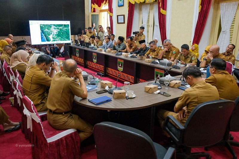 kemendagri-fasilitasi-sengketa-batas-wilayah-antara-nagari-simawang-dengan-bukit-kanduang