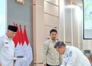 bupati-agam-tekan-kesepakatan-lp2b,-perkuat-komitmen-lindungi-lahan-pertanian-dan-ketahanan-pangan