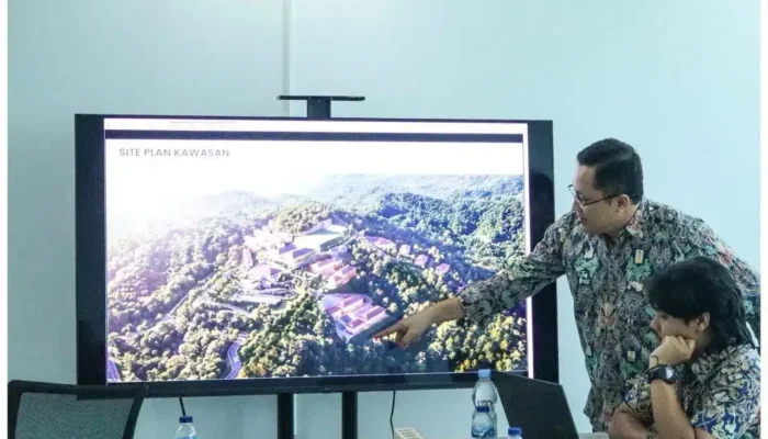 Bupati Tanah Datar Percepat Koordinasi Pembangunan Sekolah Rakyat Bersama Kementerian PU