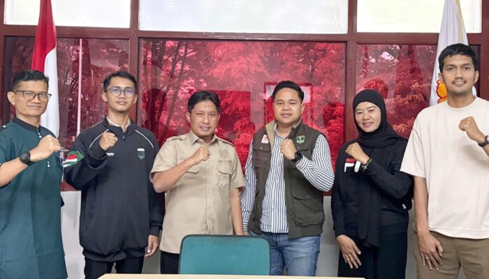 KONI Sumbar Lepas Dua Atlet Unggulan Menuju Pemusatan Latihan Nasional