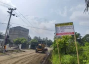 tingkatkan-mobilitas-ekonomi,-dinas-pupr-dharmasraya-rehabilitasi-ruas-jalan-sitiung