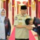 mahyeldi-bekali-dua-calon-paskibraka-nasional-asal-sumbar-jelang-berangkat-ke-jakarta
