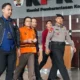 tuntaskan-kasus-gratifikasi-rp30-miliar,-kpk-tahan-mantan-sekjen-mpr-ri