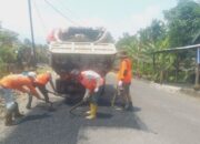 jalan-manggopoh–padang-luar-rusak-parah,-perbaikan-segera-dimulai