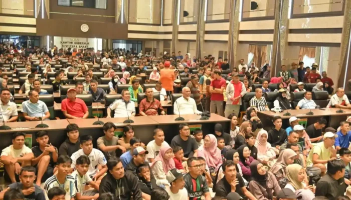 Ribuan Warga Padang Padati Kantor Gubernur Sumbar Saksikan Laga Piala Dunia