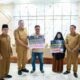 pemko-pariaman-salurkan-bantuan-modal-usaha-bagi-57-korban-bencana-hidrometeorologi