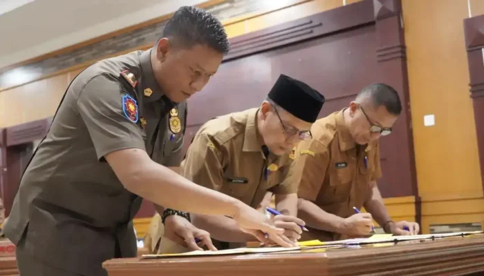 Pemkab Tanah Datar Gandeng Kejari Perkuat Pendampingan Hukum Pengelolaan Anggaran Daerah