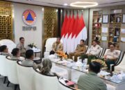 bupati-agam-percepat-pembangunan-hunian-tetap-dan-dana-tunggu-hunian