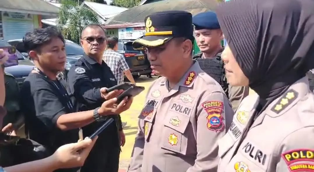 polisi-masih-dalami-penyelidikan-peristiwa-bom-rakitan-di-man-3-padang