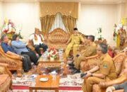 mahyeldi-sambut-menteri-lingkungan-hidup-di-sumbar,-bahas-perdagangan-karbon-dan-pengelolaan-sampah