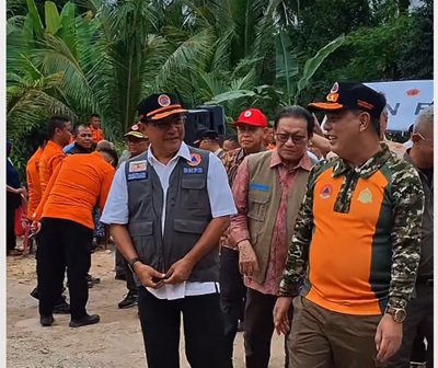 korban-bencana-padang-pariaman-terima-huntap-mandiri,-bnpb-pastikan-pendampingan-hingga-tuntas