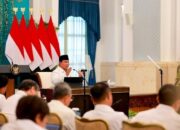 prabowo-apresiasi-transformasi-bumn,-dony-oskaria-berhasil-konsolidasikan-1.077-entitas-jadi-250-perusahaan