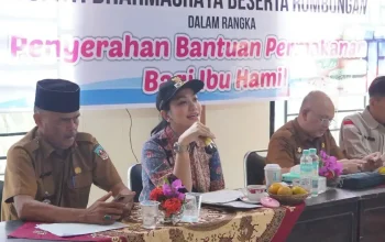 Pemkab Dharmasraya Salurkan Bantuan Permakanan untuk Tekan Angka Stunting