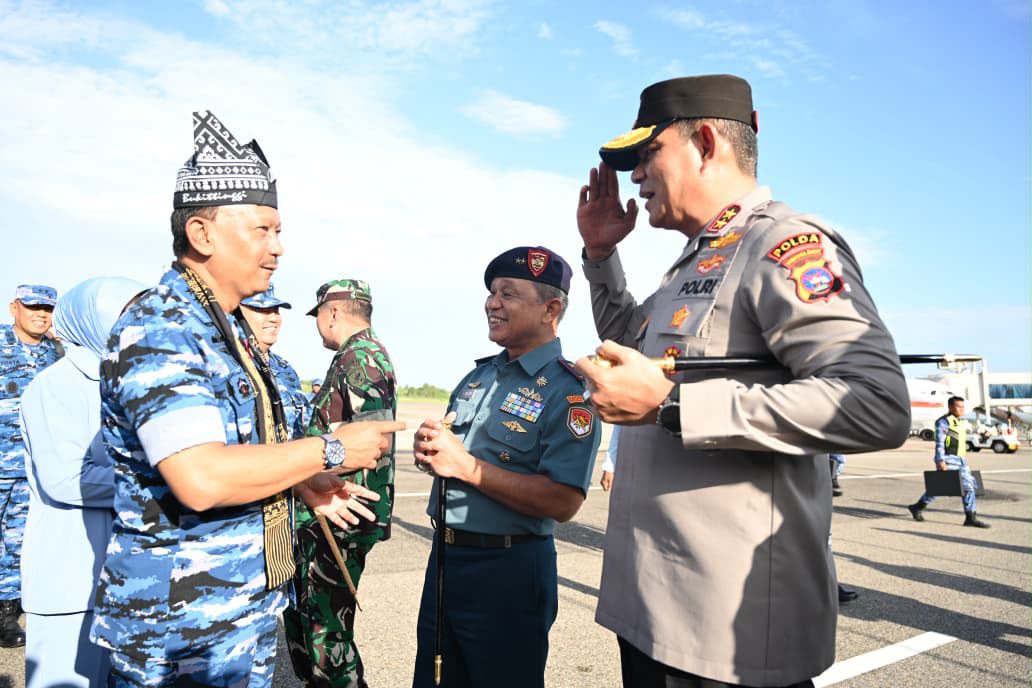kapolda-sumbar-hadiri-hari-bakti-tni-angkatan-udara-ke-79,-perkuat-sinergitas-lintas-instansi