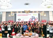 fadly-amran-kukuhkan-pengurus-bundo-kanduang-iktd-sumatera-barat-periode-2026-2031