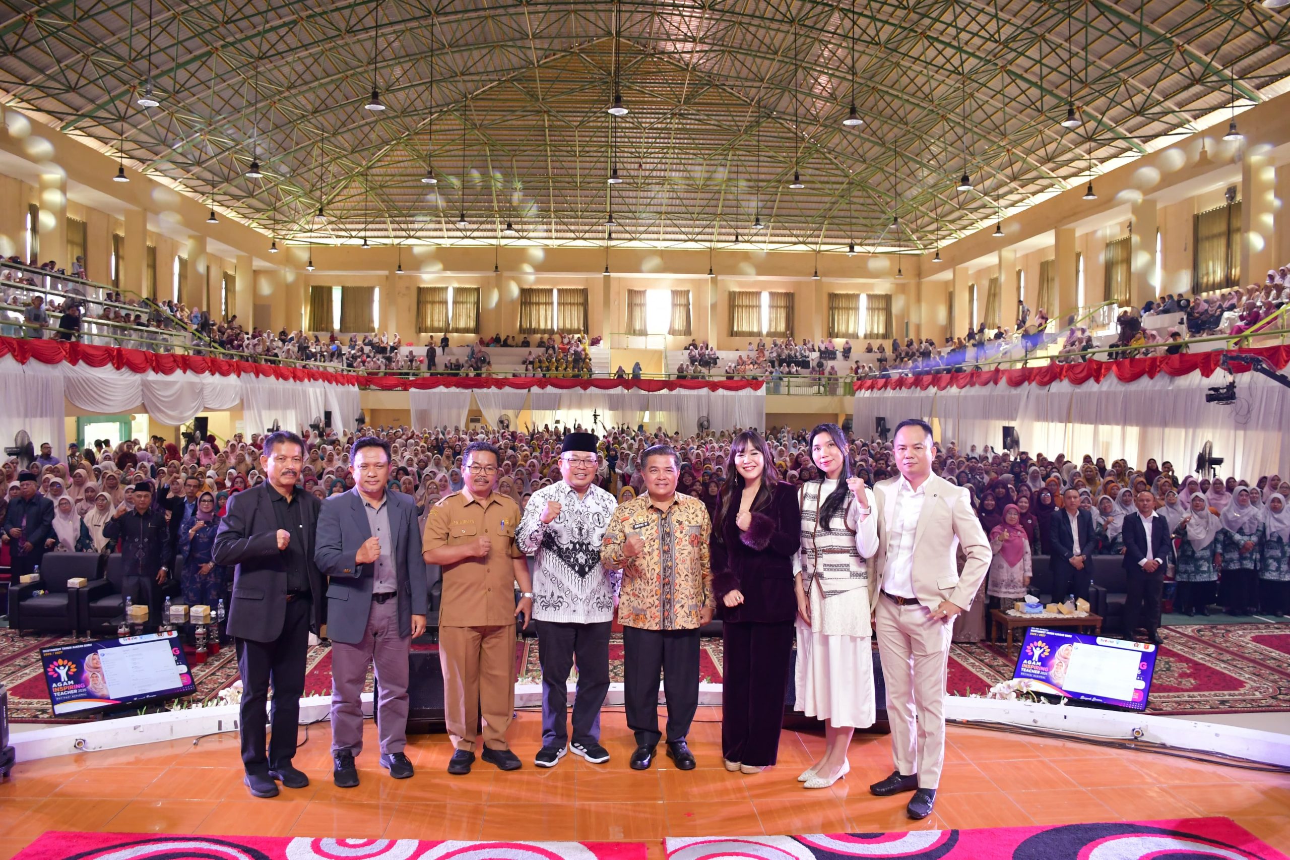 agam-inspiring-teachers-2026,-bupati-:-jangan-pernah-memberi-label-negatif-pada-anak