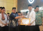 pemkab-agam-terima-penghargaan-dari-menteri-haji-dan-umrah-ri 
