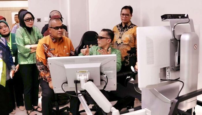 BMHS Hadirkan Teknologi Bedah Robotik Pertama di Sumatera Barat demi Layanan Kesehatan