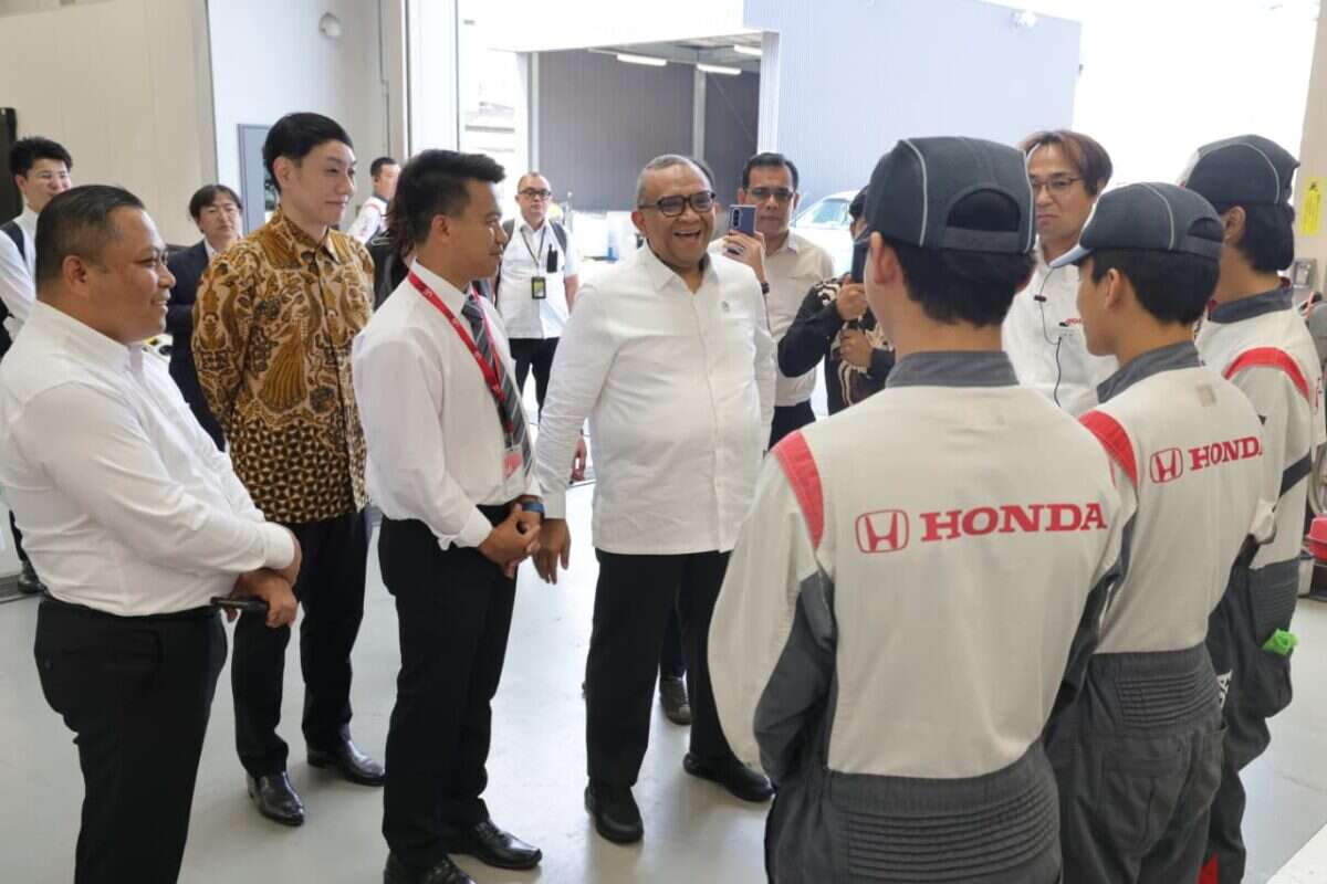 Wakil Menteri Ketenagakerjaan (Wamenaker) Afriansyah Noor bersama delegasi selama kunjungan kerja ke Jepang pada 8–12 Juli 2026. Foto : Istimewa
