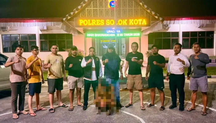Polres Solok Kota Tangkap Oknum PNS Pelaku Penggelapan Uang Pajak Kendaraan