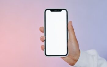 Daftar Smartphone Terjangkau yang Mendukung Produktivitas Bisnis UMKM Sepanjang Hari