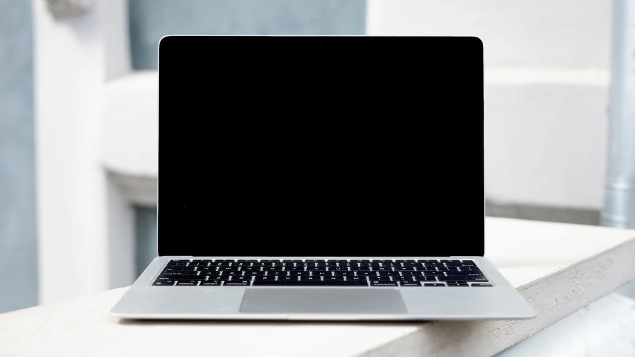 7-laptop-premium-untuk-konten-kreator-dan-pebisnis:-kombinasi-performa,-layar,-dan-efisiensi-yang-sulit-ditandingi