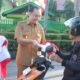 semarak-hut-ke-81-ri,-pemkab-agam-bagikan-bendera-merah-putih-untuk-masyarakat