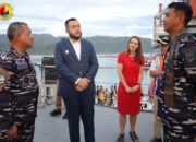 fadly-amran:-kri-teluk-kendari-518-jadi-daya-tarik-utama-hjk-padang-dan-edukasi-kemaritiman-gratis