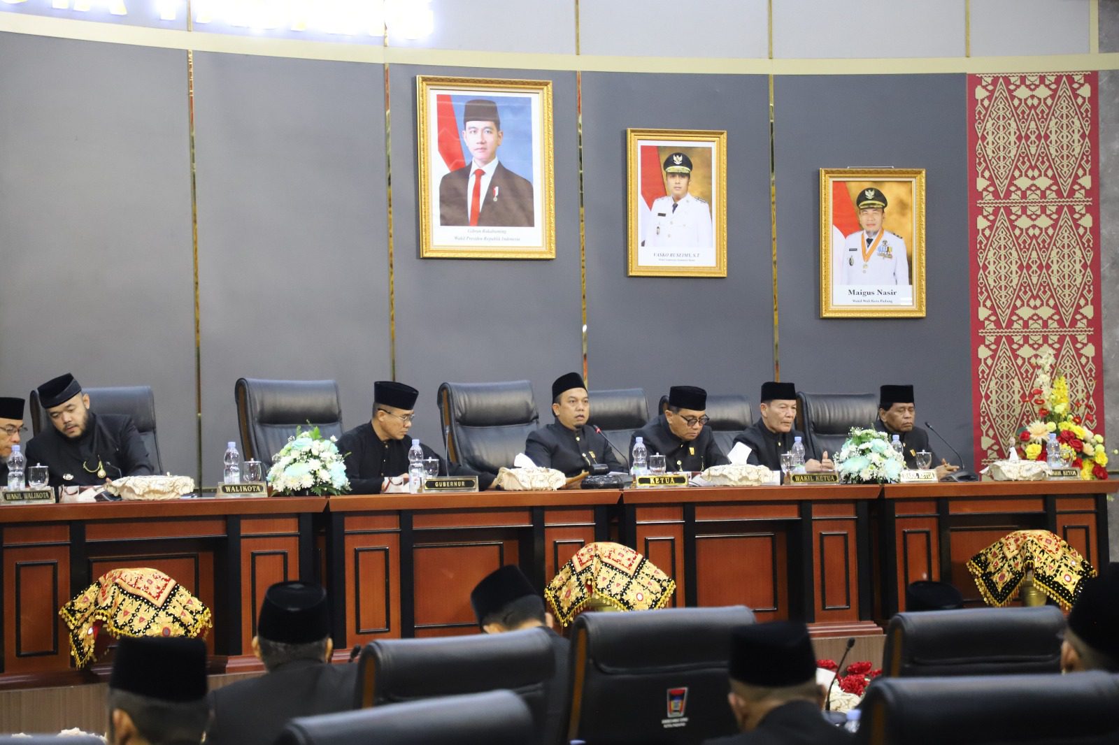 dprd-kota-padang-gelar-rapat-paripurna-istimewa-hari-jadi-kota-ke-357-tahun