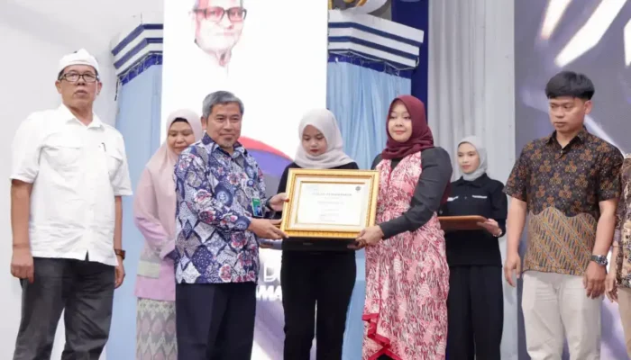 Kemnaker dan Indo-Rama Berdayakan Kelompok Tenaga Kerja Mandiri di Purwakarta