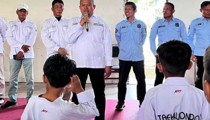 611 Taekwondoin Padang Uji Kenaikan Tingkat Demi Membentuk Karakter Unggul