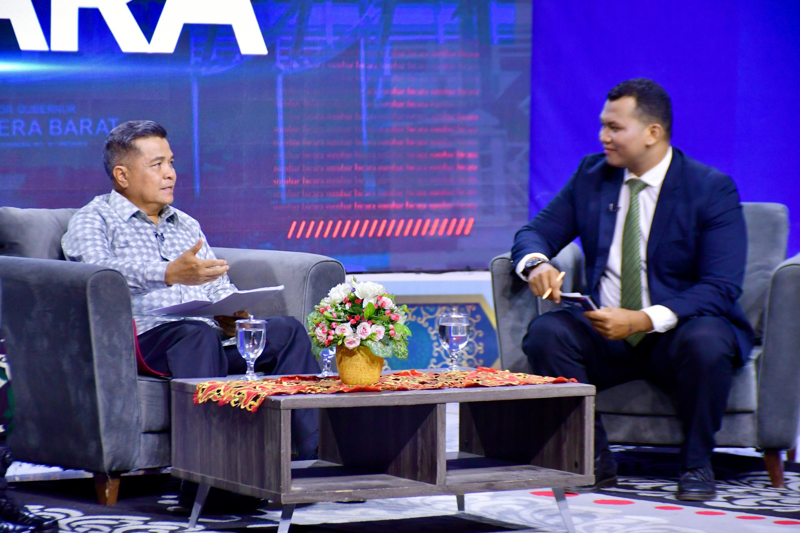 bupati-agam-bahas-rehabilitasi-sekolah-pascabencana-bersama-dandim-di-tvri-padang