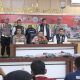 polres-pasaman-barat-gelar-konferensi-pers-terkait-kasus-pembunuhan-ibu-dan-nenek-kandung-di-sungai-aur